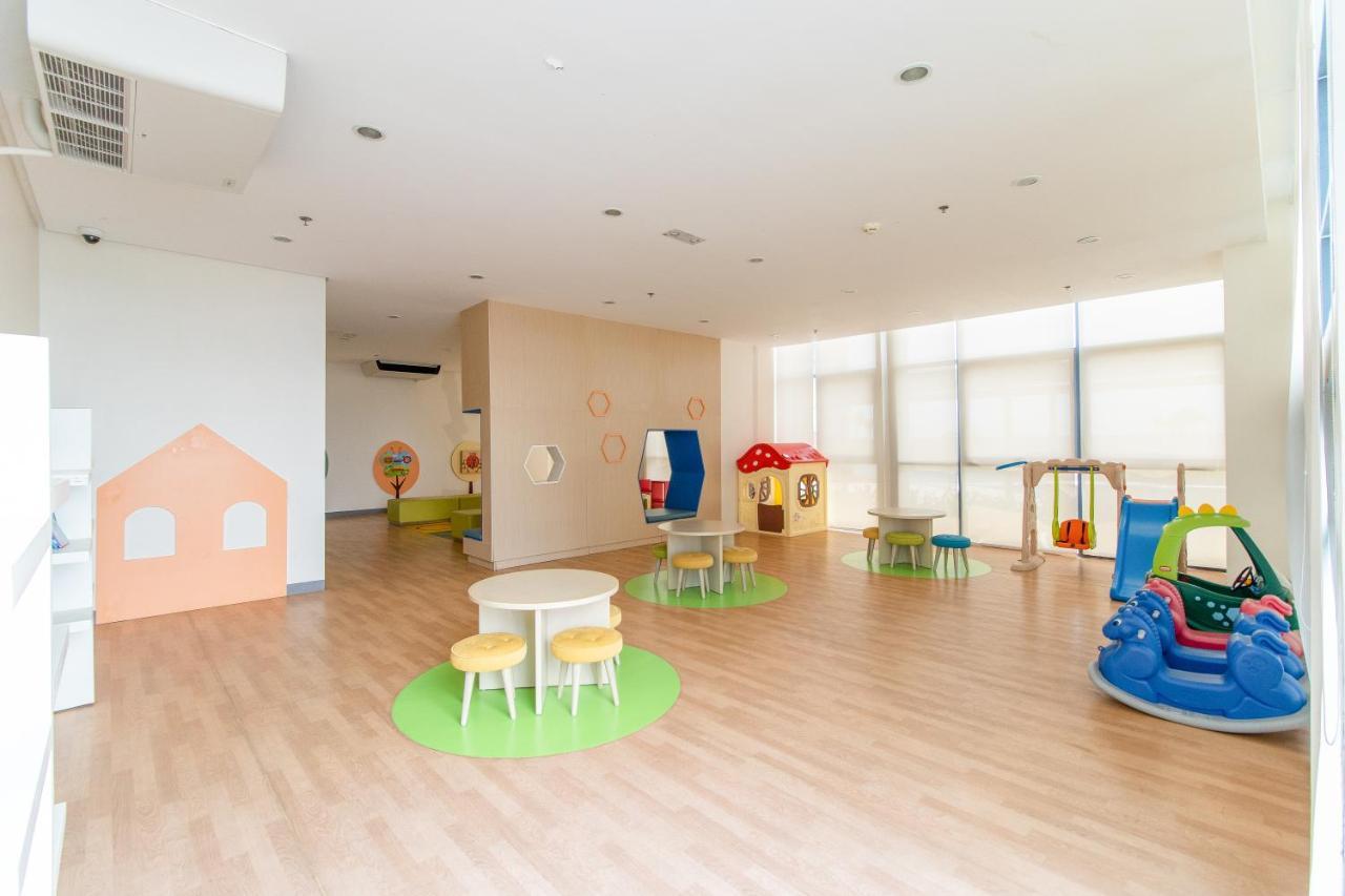 Omp 15C-T2, Seaview, Pool & Beach Access, Near Airport, Fast Wi-Fi, Netflix Punta Engano  Екстер'єр фото